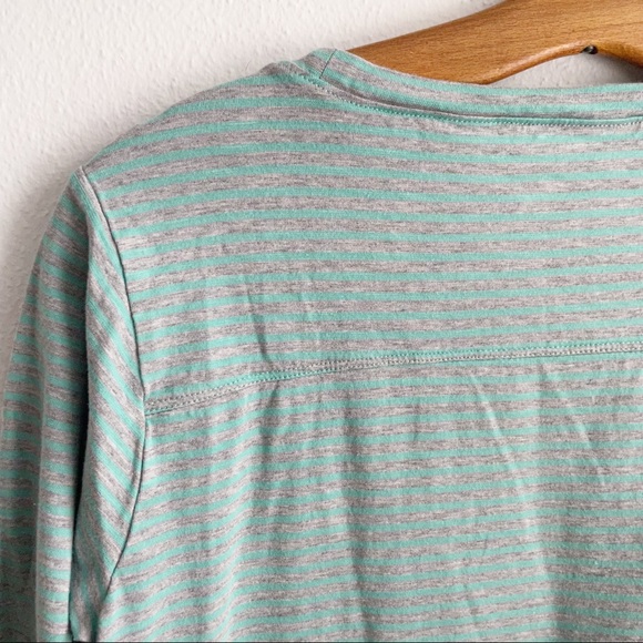 Toad&Co Gray Green Stripe Half Sleeve T-Shirt Tee Top Front Pocket Size S - Picture 5 of 6